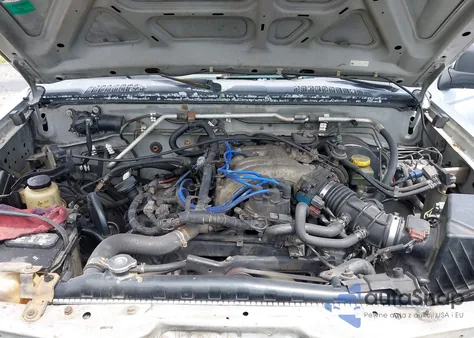 2003 Nissan Xterra Se z USA, uszkodzony, nr VIN 5N1ED28Y13C671532